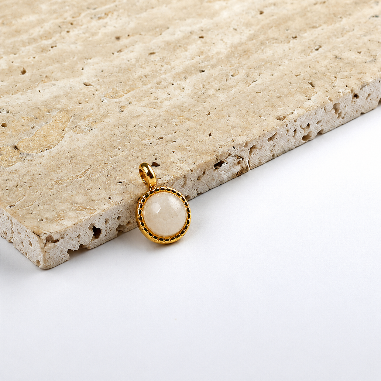Aura Pendant